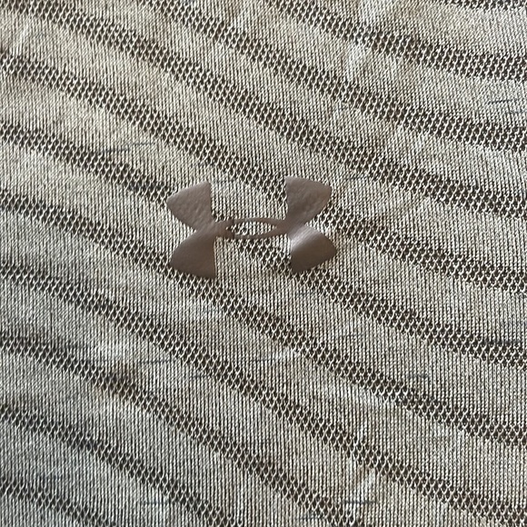 Men’s Under Armour Gym Exercise Shoet Sleeves Shirt Size Large L - Picture 3 of 5